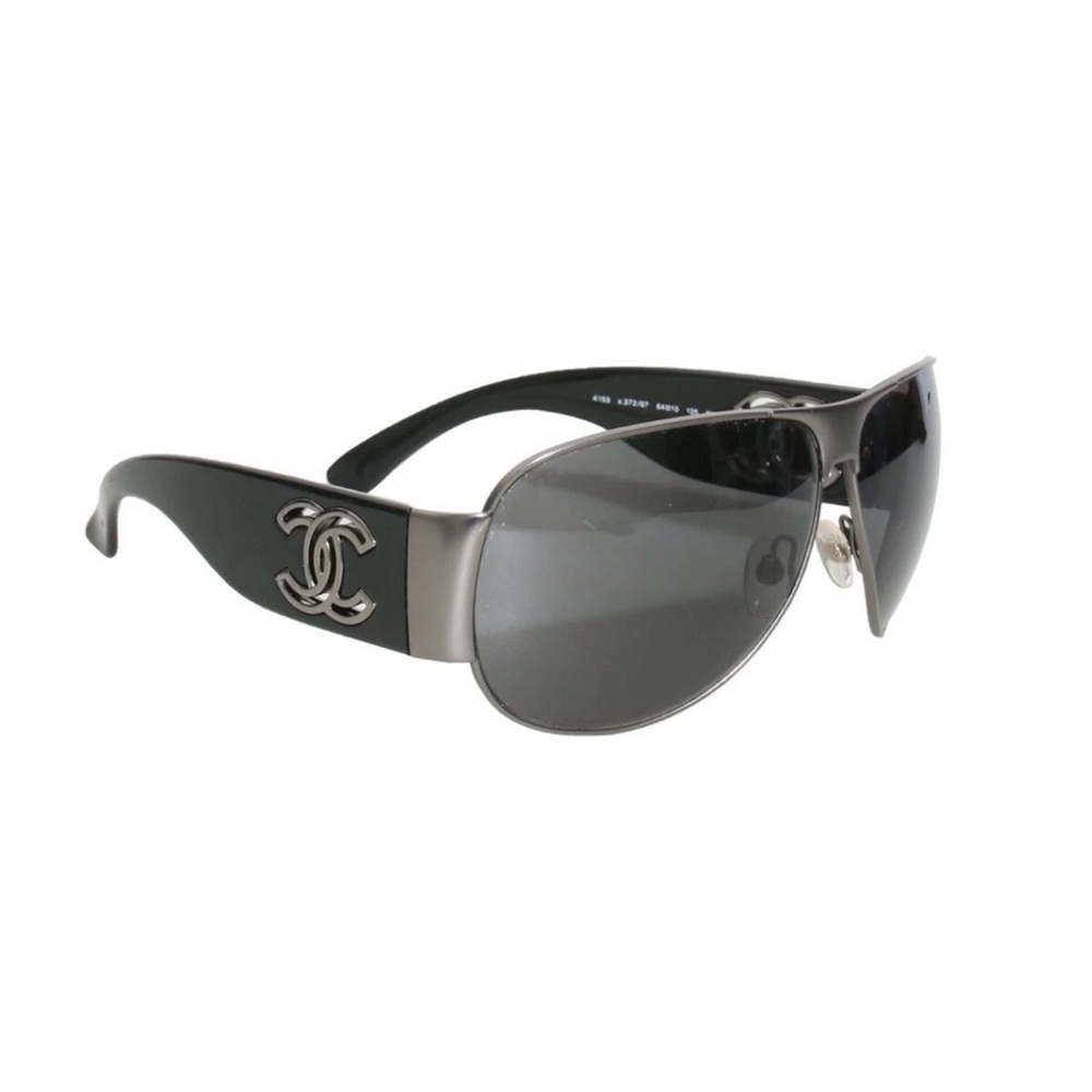 CHANEL Vintage Aviator Sunglasses with Black Lenses Early 2000s